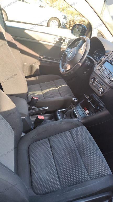 Gebraucht VW Golf Plus Cross Trendline 102 PS (75 kW) 2010 Schwarz Van / Kleinbus