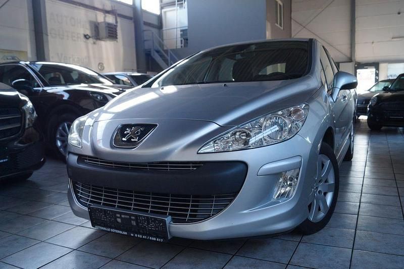 Gebraucht Peugeot 308 Premium 156 PS (114 kW) 2011 Silber Limousine