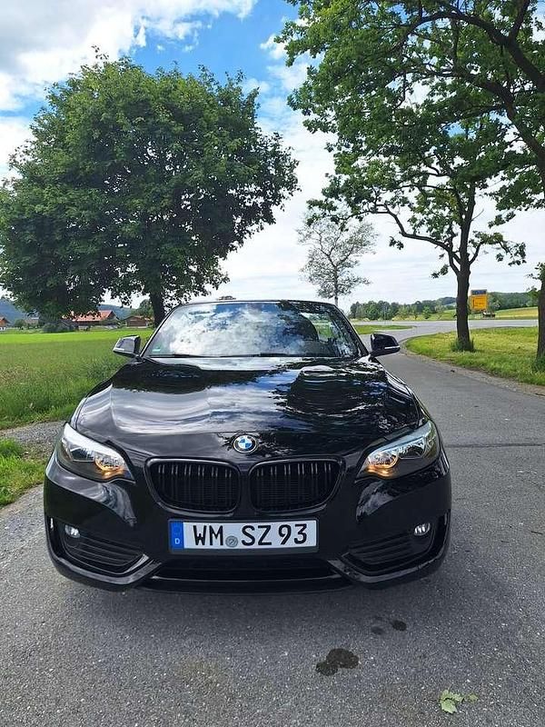 Schwarz Gebraucht 2016 BMW 218 Advantage Cabrio | 15.300 € (Fairer Preis) - Bild 1/4
