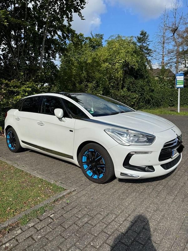 Gebraucht Citroën DS5 Sport Chic 200 PS (147 kW) 2012 Weiß Kleinwagen