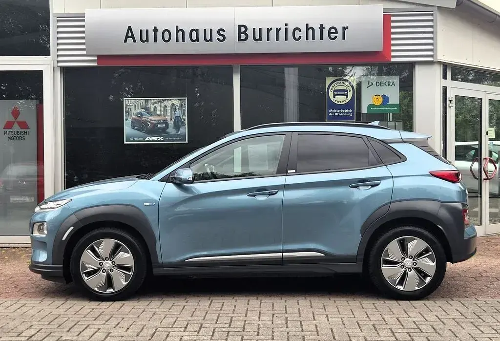 Gebraucht Hyundai Kona Style 150 kW (204 PS) 2020 Blau SUV
