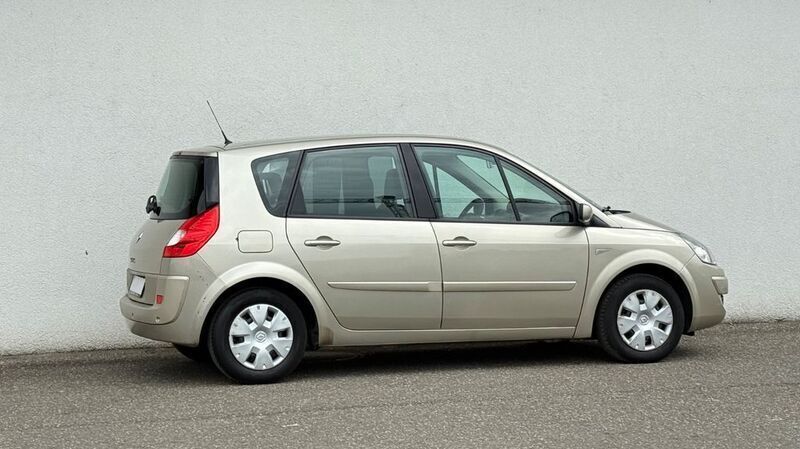 Gebraucht Renault Scénic II Avantage 111 PS (81 kW) 2008 Beige Van / Kleinbus