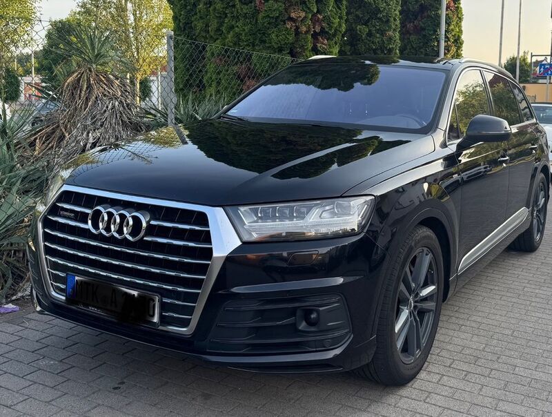Schwarz Gebraucht 2015 Audi Q7 S-line plus SUV | 34.500 € - Bild 1/4