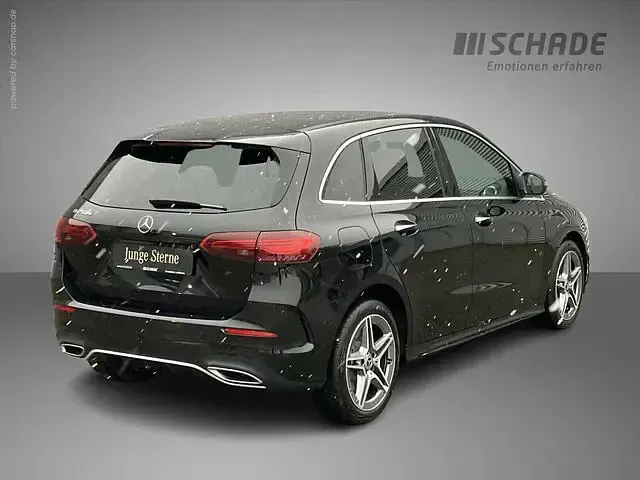 Gebraucht Mercedes B250 AMG line 163 PS (119 kW) 2023 Andere farbe Kleinwagen