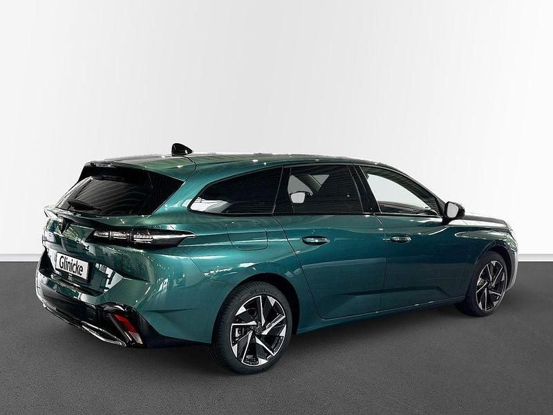 Neu Peugeot 308 SW Allure 131 PS (96 kW) 2025 Blau Kombi