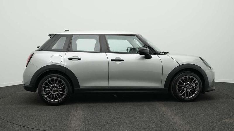 Gebraucht Mini Cooper Classic 156 PS (114 kW) 2024 Grau Kleinwagen