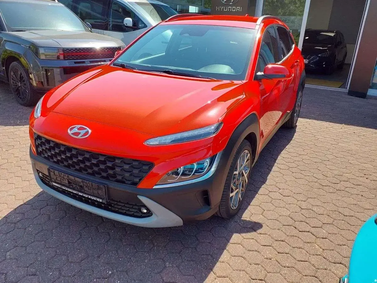 Gebraucht Hyundai Kona Edition 30 105 PS (77 kW) 2021 Ignite flame SUV