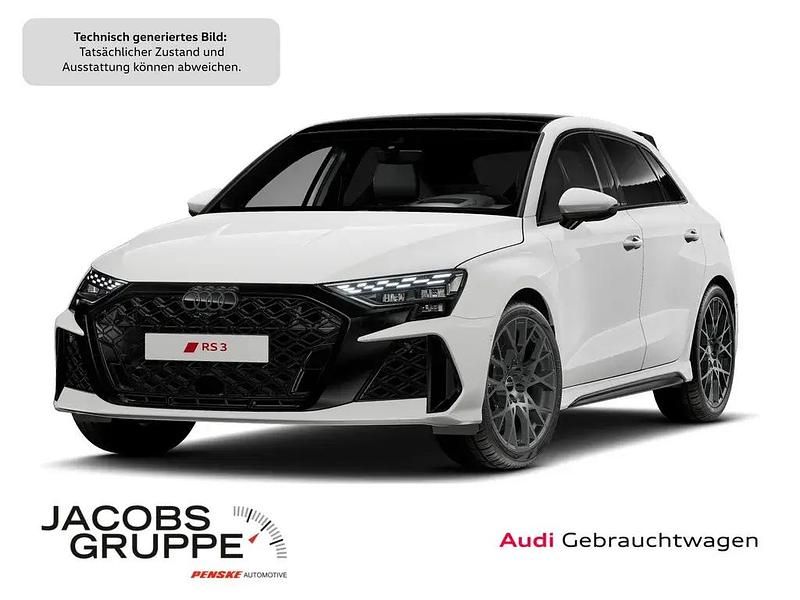 Weiß Gebraucht 2025 Audi RS3 Ambiente Limousine | 67.440 € (Etwas zu teuer) - Bild 1/4
