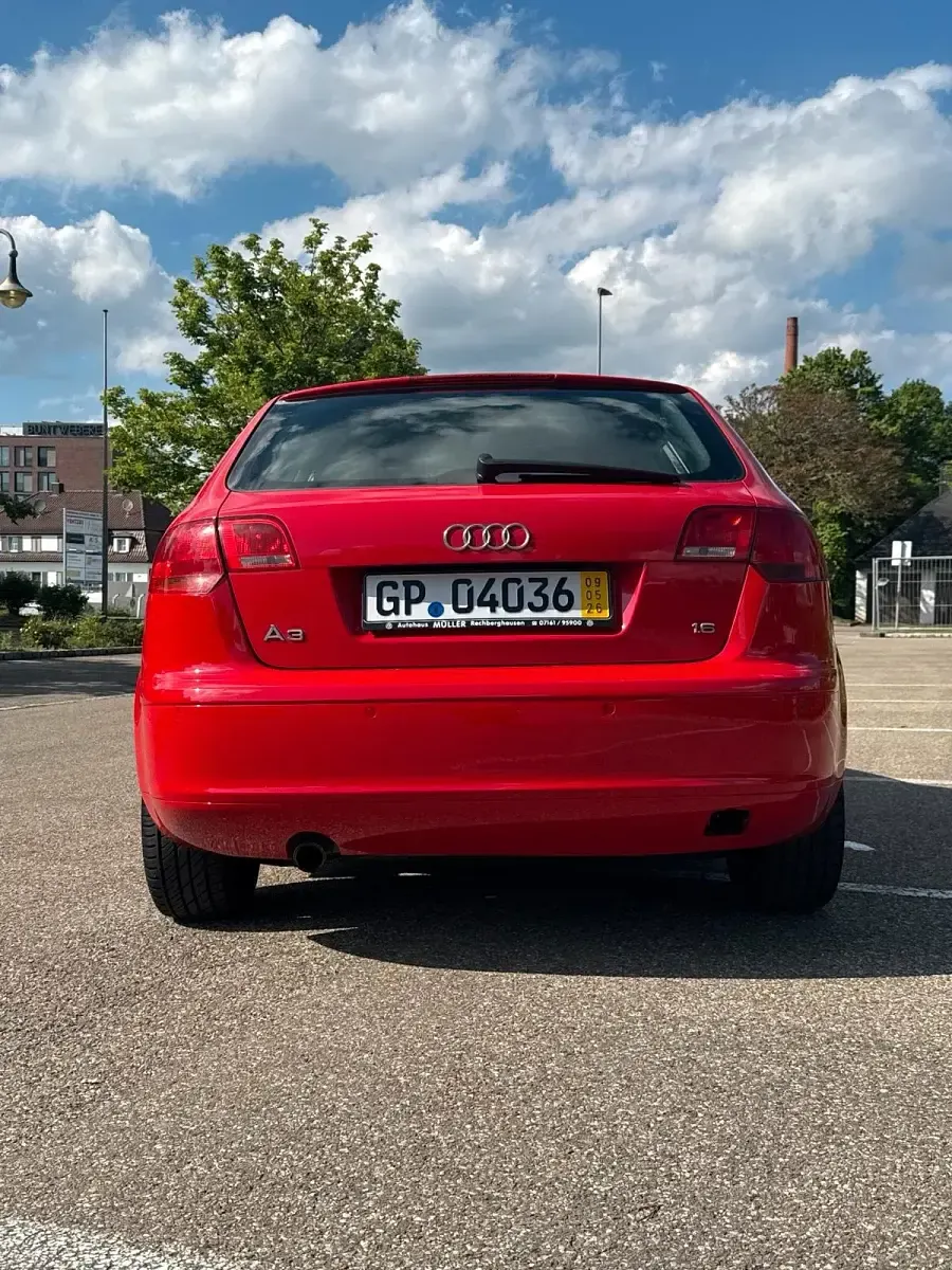 Gebraucht Audi A3 116 PS (85 kW) 2005 Rot Kleinwagen
