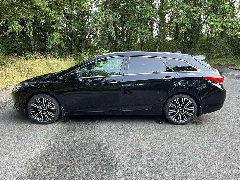 Gebraucht 2019 Hyundai i40 Space Kombi | 12.000 € (Guter Preis) - Bild 1/4