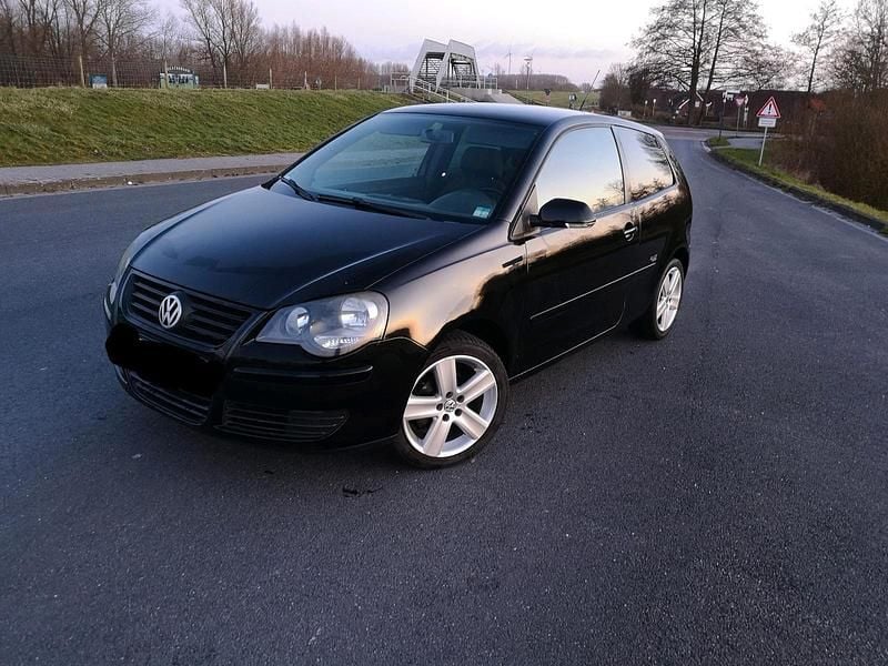 Schwarz Gebraucht 2009 VW Polo Black Edition Kleinwagen | 2.499 € (Fairer Preis) - Bild 1/4