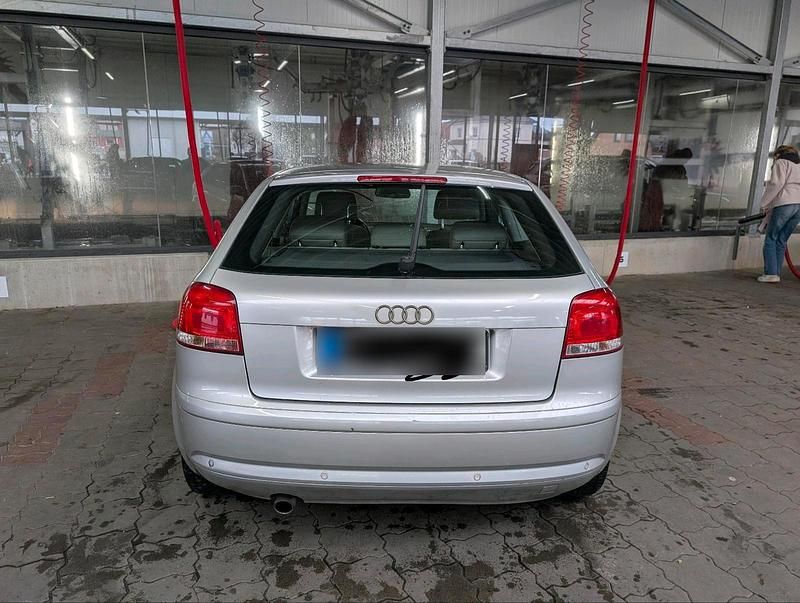 Gebraucht Audi A3 102 PS (75 kW) 2003 Silber Kleinwagen