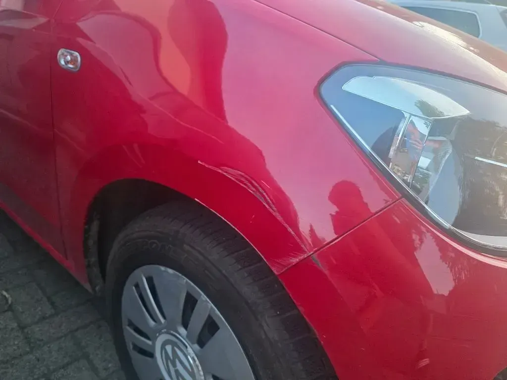 Gebraucht VW up! move up! 60 PS (44 kW) 2015 Rot Kleinwagen