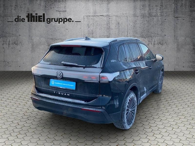 Gebraucht VW Tiguan Goal 150 PS (110 kW) 2025 Schwarz SUV