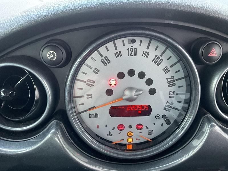 Gebraucht Mini ONE 90 PS (66 kW) 2005 Schwarz Kleinwagen