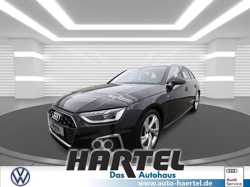 Mythosschwarz (black), metallic Gebraucht 2024 Audi A4 S-Line Kombi | 31.700 € (Superpreis) - Bild 1/4
