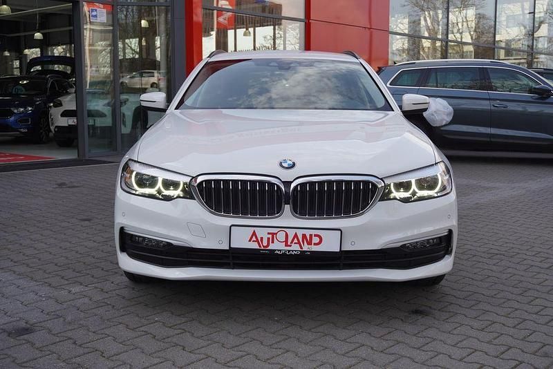 Gebraucht BMW 520 190 PS (139 kW) 2018 Weiß Limousine