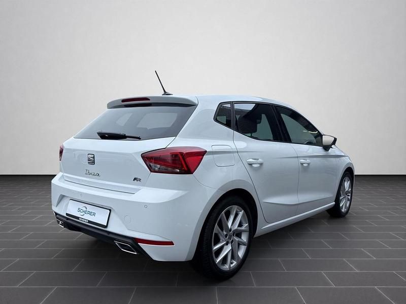 Gebraucht Seat Ibiza FR 95 PS (69 kW) 2025 Glacial weiß metallic (metallic) Limousine