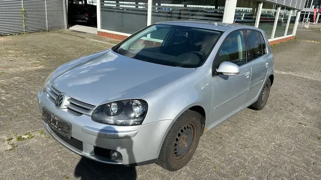 Gebraucht VW Golf VI Edition 80 PS (58 kW) 2008 Silber Kleinwagen