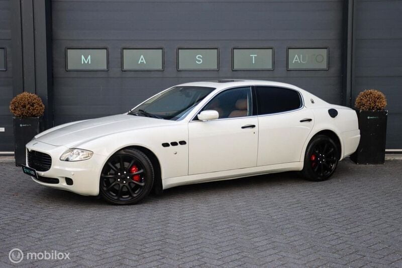Weiß Gebraucht 2007 Maserati Quattroporte Limousine | 11.740 € - Bild 1/4