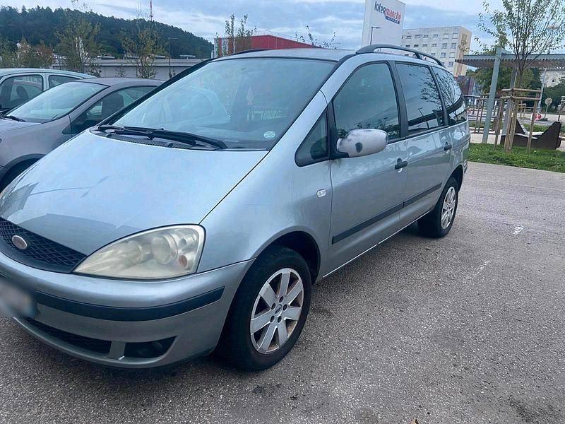 Blau Gebraucht 2004 Ford Galaxy Van / Kleinbus | 1.399 € (Superpreis) - Bild 1/4