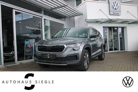 Graphitegrau Gebraucht 2022 Skoda Kodiaq Tour SUV | 32.480 € (Fairer Preis) - Bild 1/4