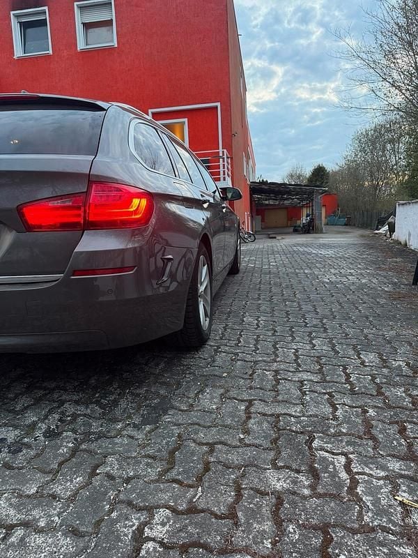 Second-hand BMW 525 218 CP (160 kW) 2015 Gri Break