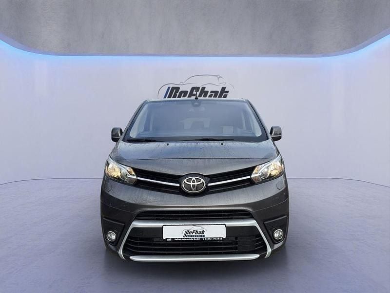 Gebraucht Toyota Proace 150 PS (110 kW) 2020 Braun Van / Kleinbus
