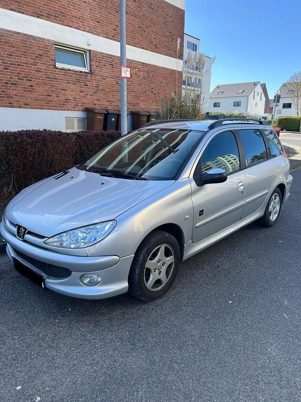 Gebraucht Peugeot 206 75 PS (55 kW) 2006 Grau Kombi