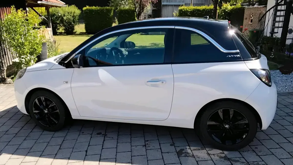 Gebraucht Opel Adam 87 PS (63 kW) 2018 Weiß Kleinwagen