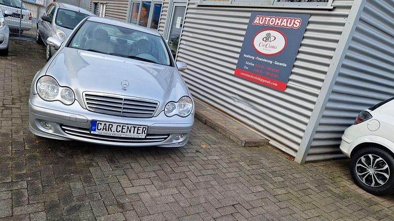Gebraucht Mercedes C180 143 PS (105 kW) 2005 Silber Limousine