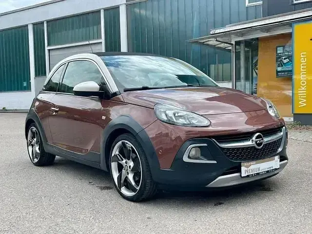 Gebraucht Opel Adam Rocks 87 PS (63 kW) 2018 Braun Kleinwagen
