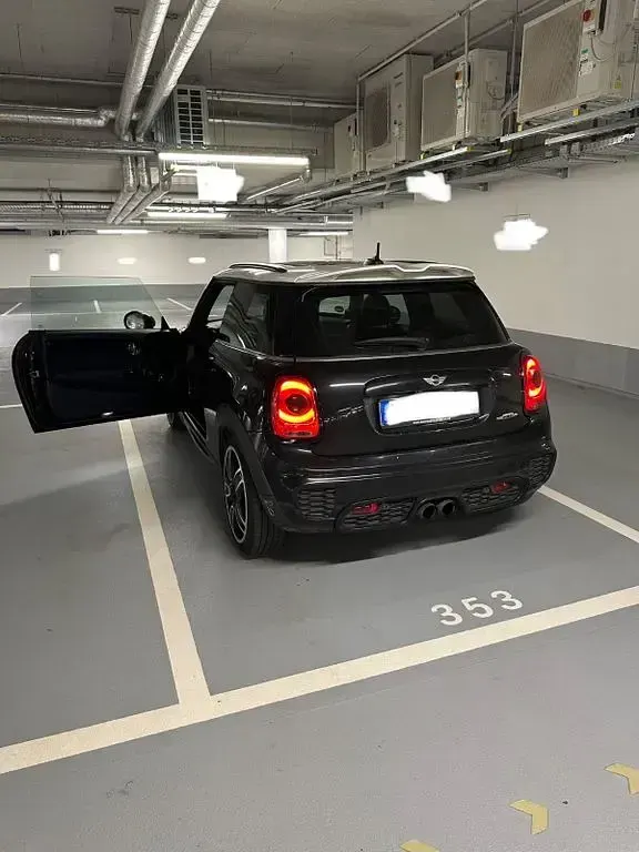 Gebraucht Mini John Cooper Works 231 PS (169 kW) 2017 Schwarz Kleinwagen