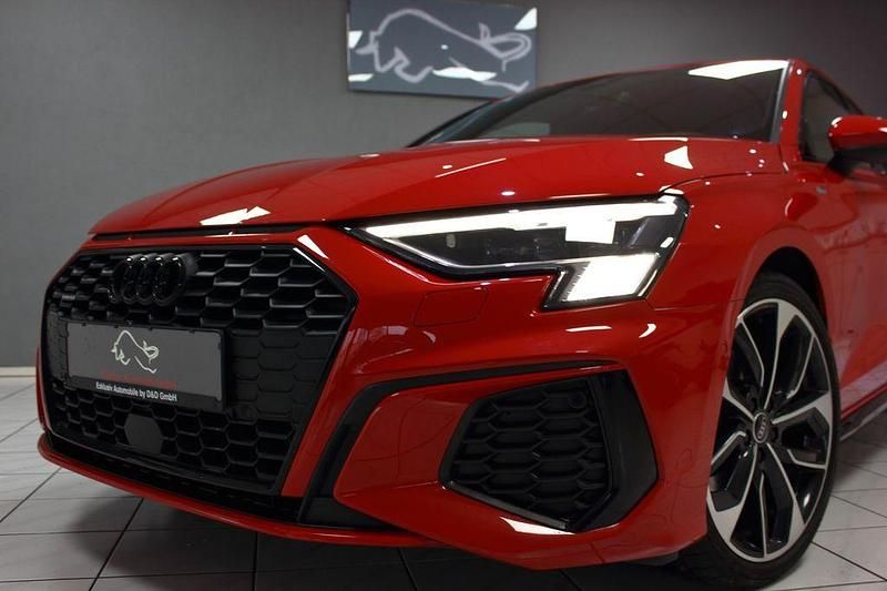 Gebraucht Audi A3 Ambiente 200 PS (147 kW) 2022 Tango rot met (metallic) Limousine