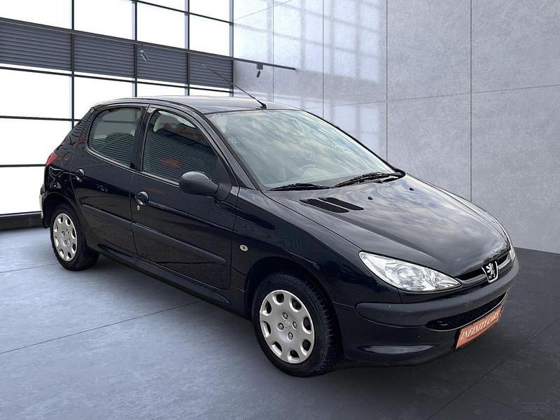 Schwarz Gebraucht 2004 Peugeot 206 Limousine | 1.290 € (Guter Preis) - Bild 1/4