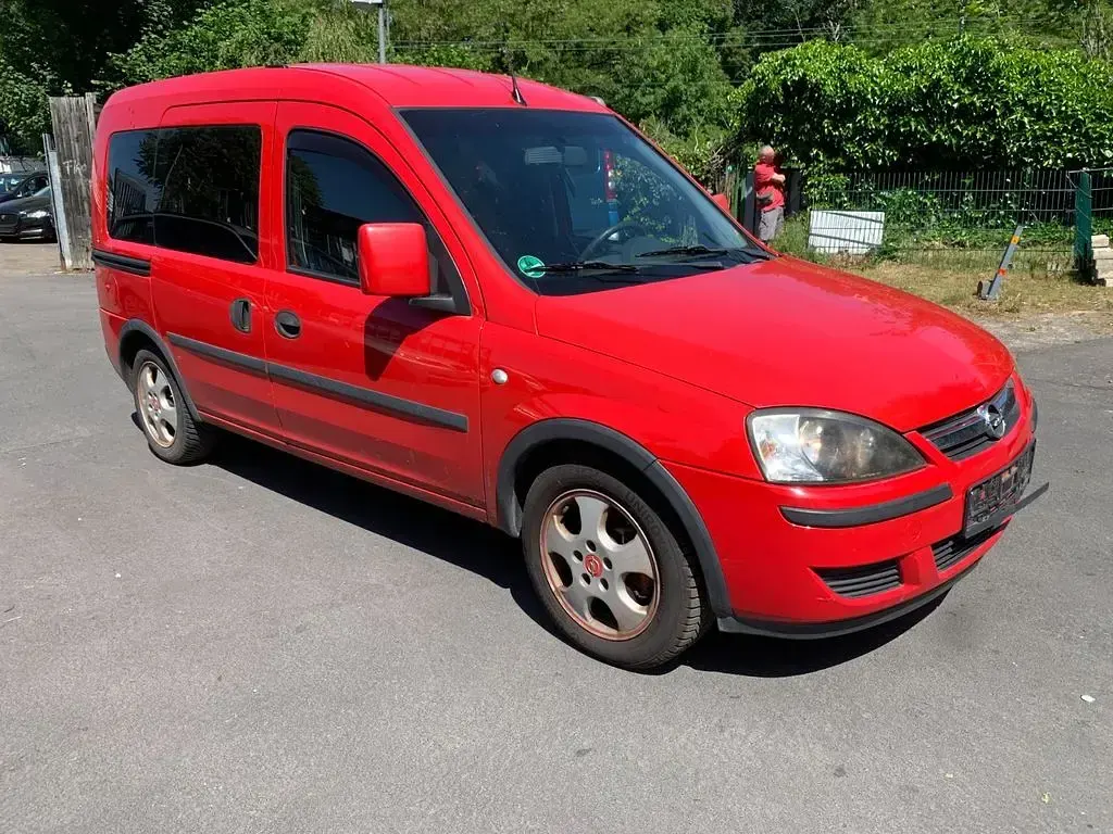 Gebraucht Opel Combo Edition 101 PS (74 kW) 2009 Rot Van / Kleinbus