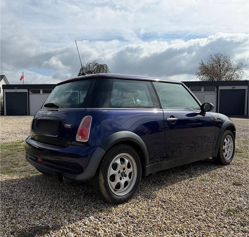 Gebraucht Mini ONE 90 PS (66 kW) 2006 Blau Kleinwagen