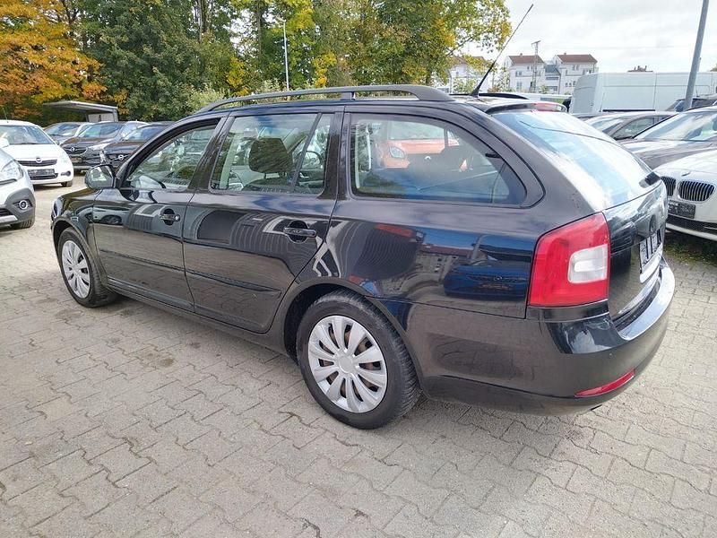 Gebraucht Skoda Octavia GreenLine 105 PS (77 kW) 2009 Schwarz Kombi
