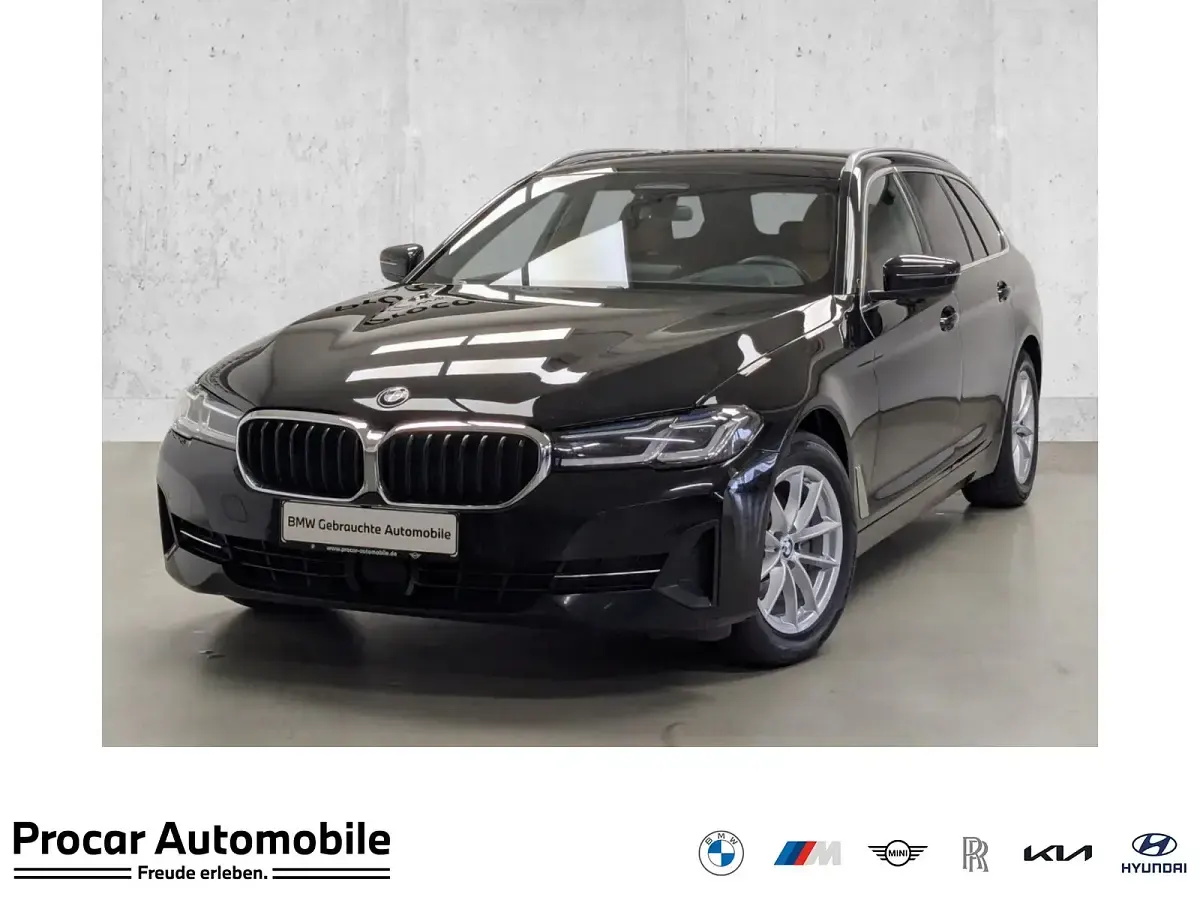 Gebraucht BMW 520 Sport Line 190 PS (139 kW) 2023 Kombi