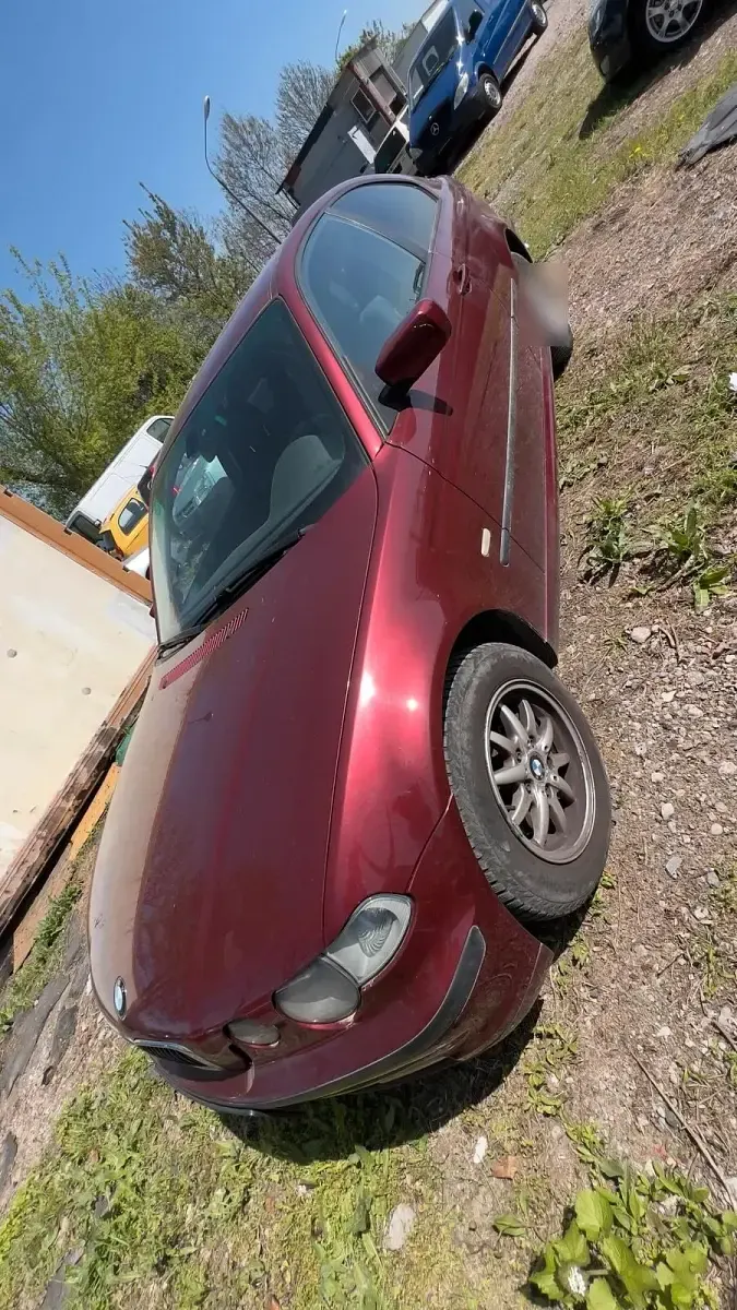 Gebraucht BMW 316 116 PS (85 kW) 2003 Rot Kleinwagen