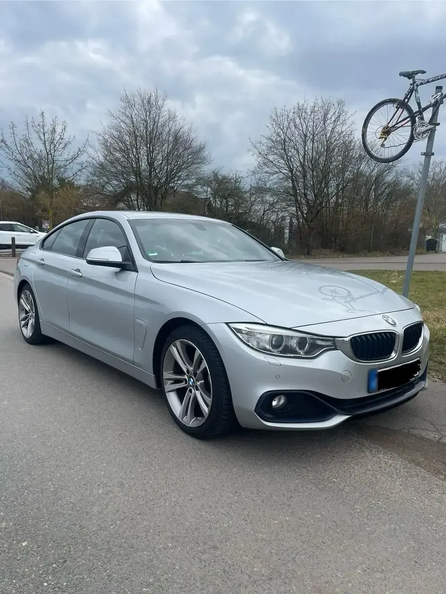 Gebraucht BMW 425 Sport Line 224 PS (164 kW) 2016 Silber Coupé