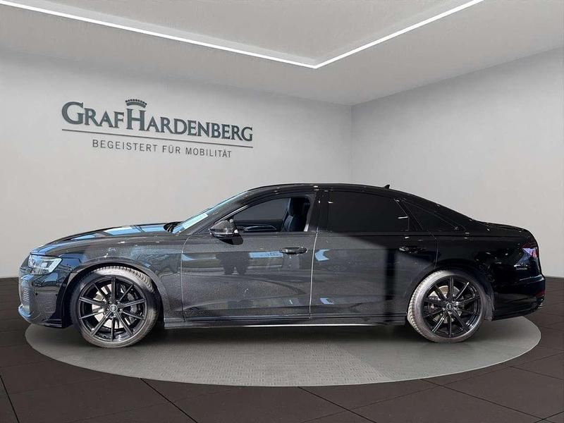Gebraucht Audi S8 Ambiente 571 PS (419 kW) 2024 Mythosschwarz metallic Limousine