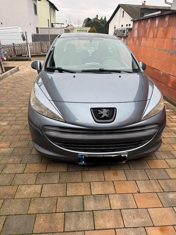 Grau Gebraucht 2007 Peugeot 207 Kleinwagen | 1.700 € (Guter Preis) - Bild 1/3