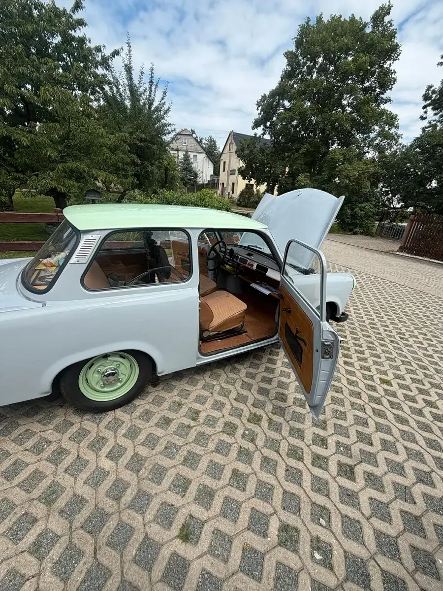 Gebraucht Trabant 601 38 PS (27 kW) 1987 Grau Limousine