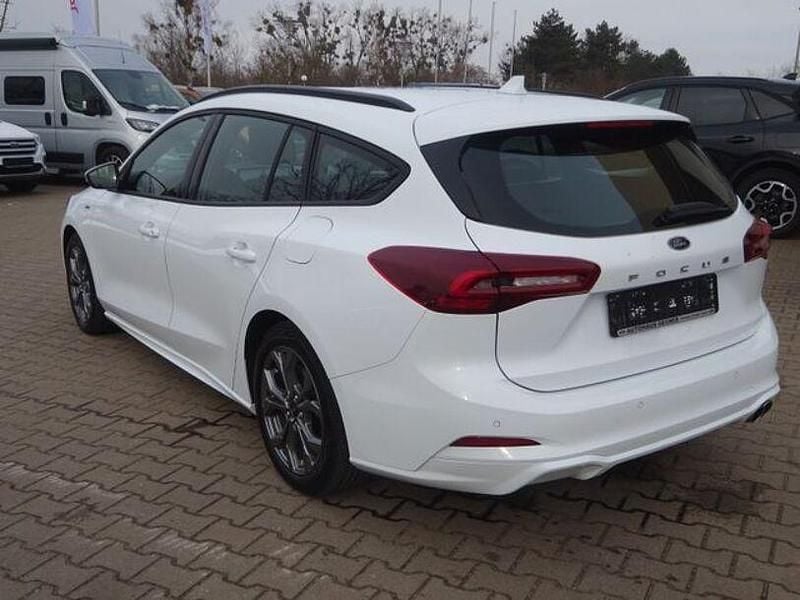 Gebraucht Ford Focus ST-Line 125 PS (91 kW) 2025 Weiß Limousine