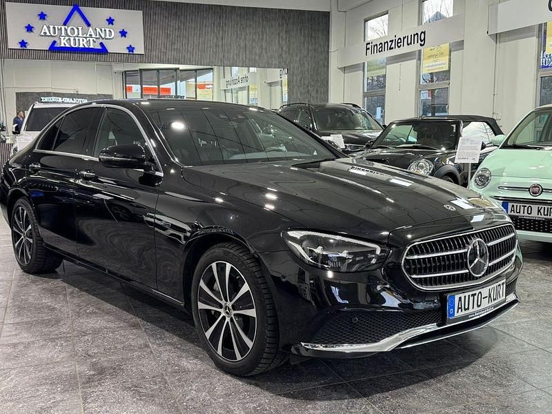 Gebraucht Mercedes E300 Avantgarde 320 PS (235 kW) 2021 Schwarz Limousine