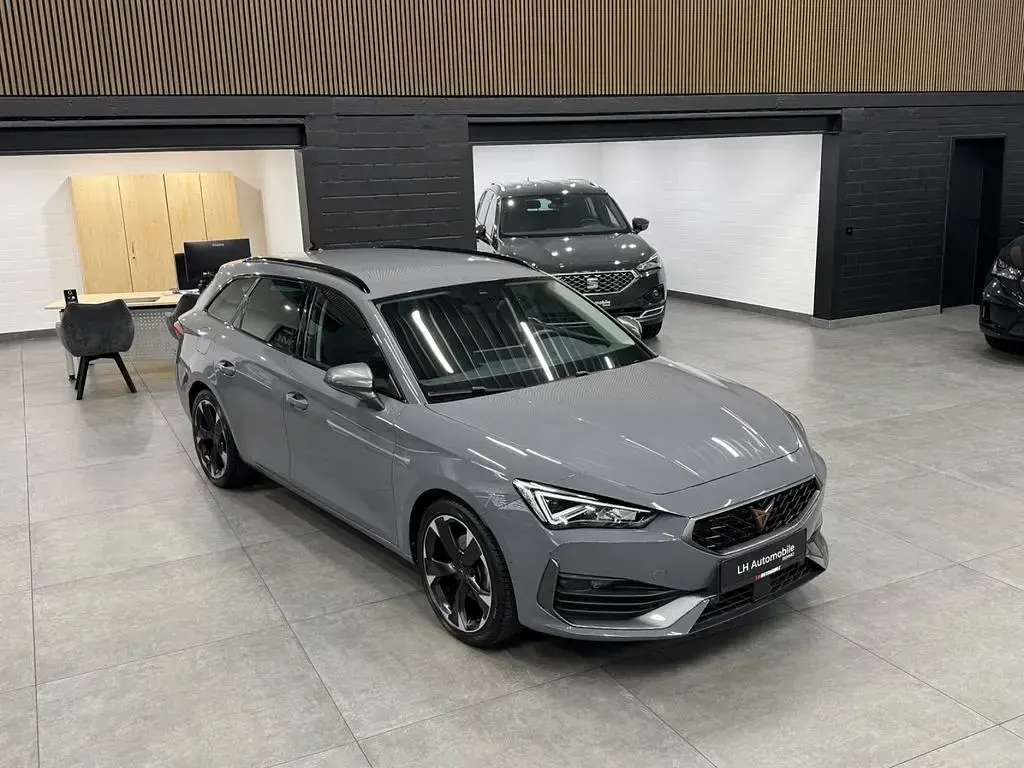 Gebraucht Cupra Leon Basis 150 PS (110 kW) 2023 Grau Limousine