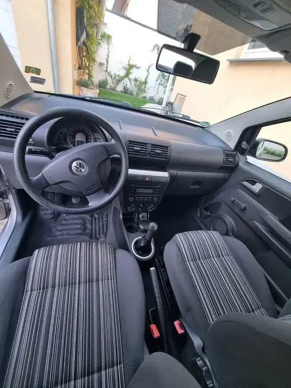 Occasion VW Fox 54 ch (39 kW) 2007 Argent Citadine