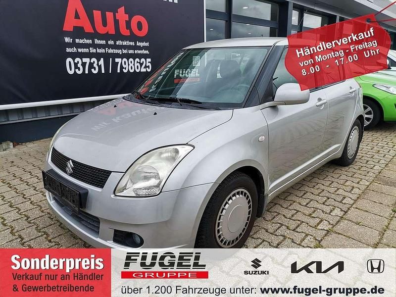 Silber Gebraucht 2006 Suzuki Swift Kleinwagen | 3.499 € (Fairer Preis) - Bild 1/4