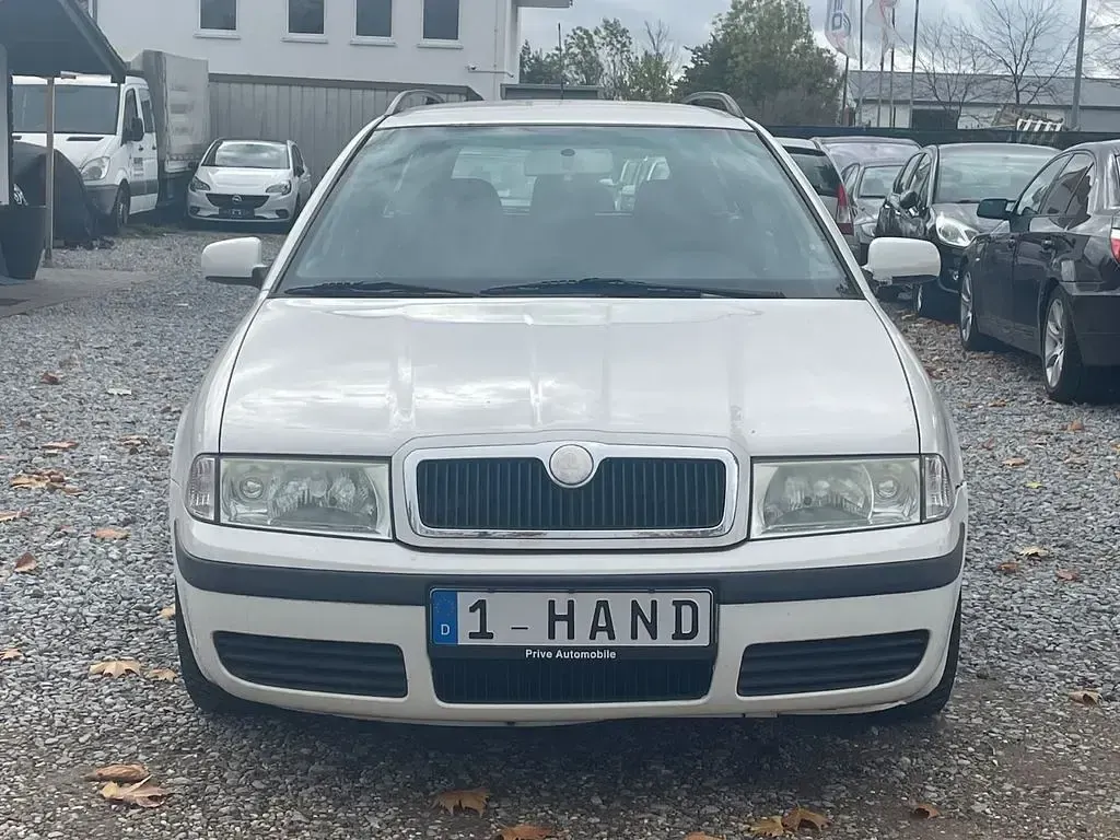 Używany Skoda Octavia 102 KM (75 kW) 2009 Biały Kombi